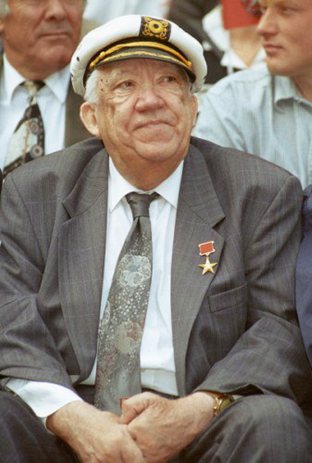 Ю.В.Никулин